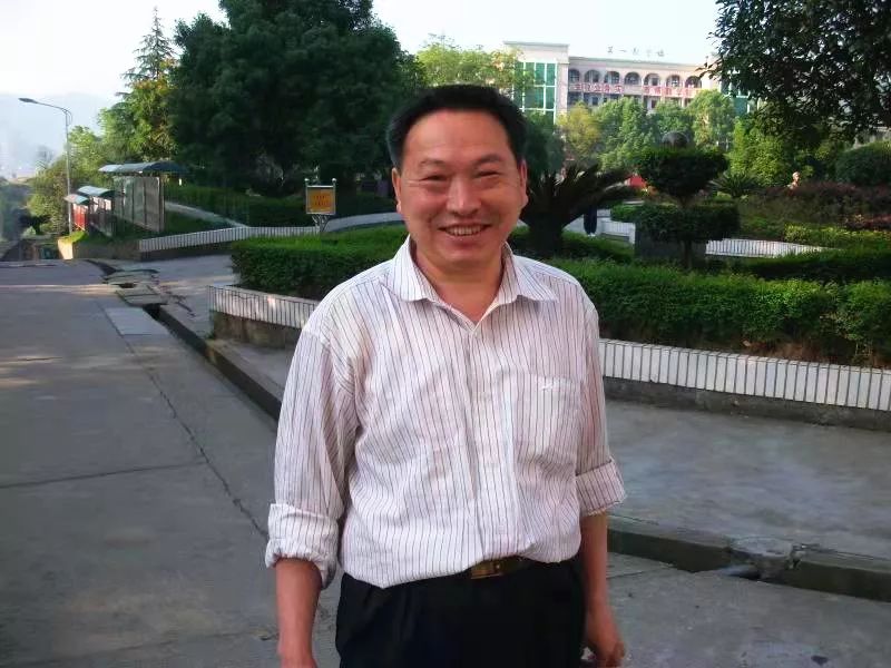 ˵: https://mmbiz.qpic.cn/mmbiz_jpg/ibgib3xCqNWcsqHDib0hwnK8U9DaP0ZTEIODz8JaKyN8X3MYJUbRu0ibdpNwhawicibx3mgqCNNZY5CFmayt0ofR10JA/640?wx_fmt=jpeg